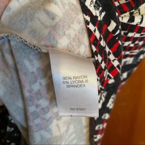 J. Jill Tank Top Wearever Black Red White Sleeveless Criss Cross Geometric Print - Picture 4 of 6